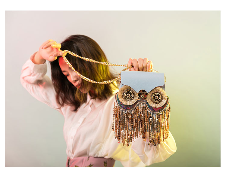 2019 xu hướng túi xách nữ mới thời trang Túi xách dễ thương vui nhộn tua nhỏ chuỗi ong túi nhỏ túi da túi điện thoại - Túi điện thoại cặp đeo chéo