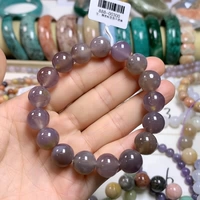 Коралловый браслет из нефрита