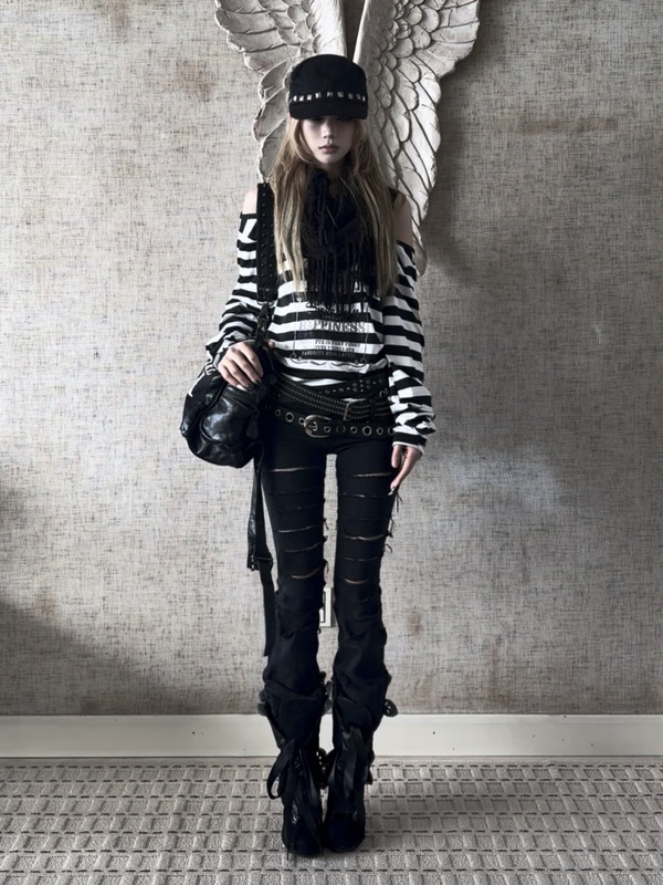 Linzerooo【Punk Ripped Pants】Black Ripped Jeans for Women, Slim Fit Straight-Leg Pants