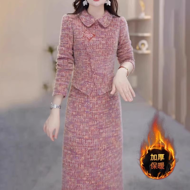 连衣裙2025新款女秋冬季十三行爆款气质妈妈轻奢高级感加厚配大衣