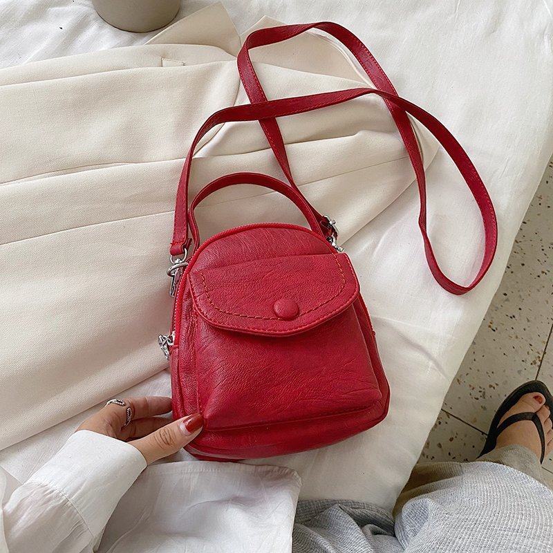 Simple mobile phone messenger bag female 2020 new personality small bag Korean version of Joker fashion mini shoulder bag