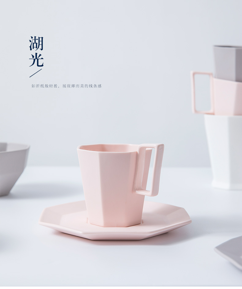 TaoDian creative ceramic coffee cup set mark cup of red tea cups and saucers lake cup tea cup