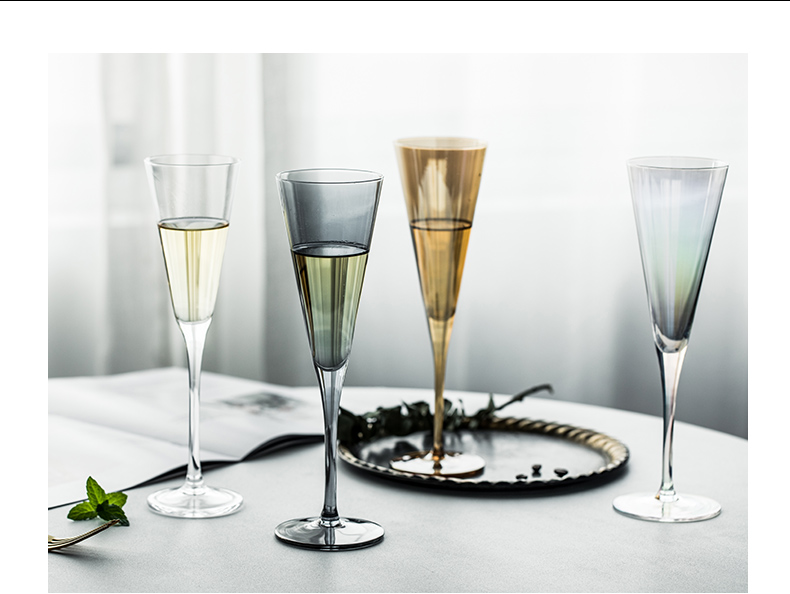 Crystal TaoDian hand blown lead - free glass of champagne tall foot cup wedding glass transparent glass bubbles