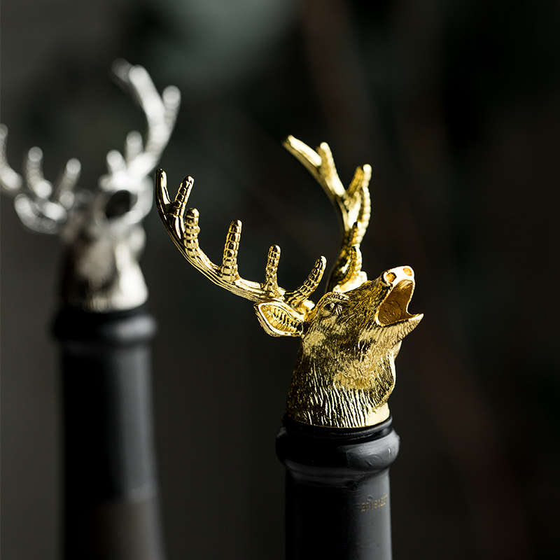 TaoDian European - style wine stopper wild deer, deer head wine pourer head wine wine pourer expressions using as reindeer creative deer head wine