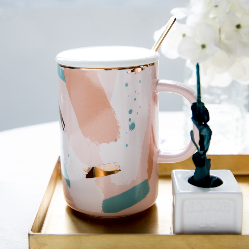 TaoDian creative move Nordic gold plated with cover with a spoon, tide mark cup ceramic glass office men and women