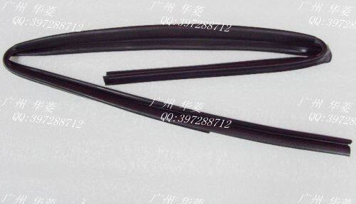 Mitsubishi 13 14 15 16 17 18 Outlander glass mud groove door fleece groove glass chute