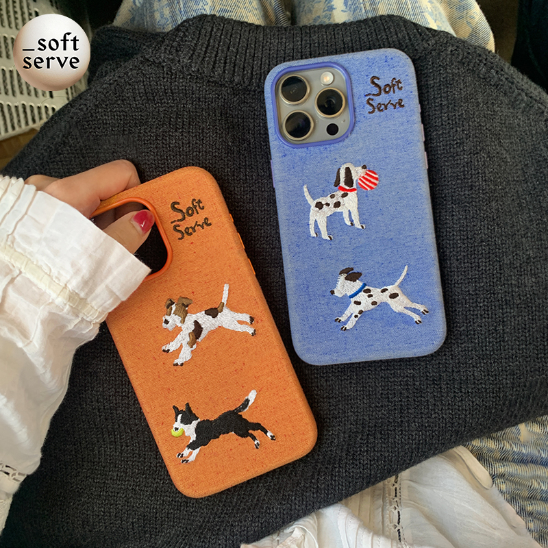 Softserve Soft Supply × Fengdu《Running Puppy》Embroidered Fabric Phone Case Full Protection Case Softserve Soft Supply × Fengdu《Running Puppy》Embroidered Fabric Phone Case Full Protection Case
