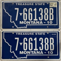 American license plate MontanaMT Montana 7-66138B car old prop wall tin bar decoration