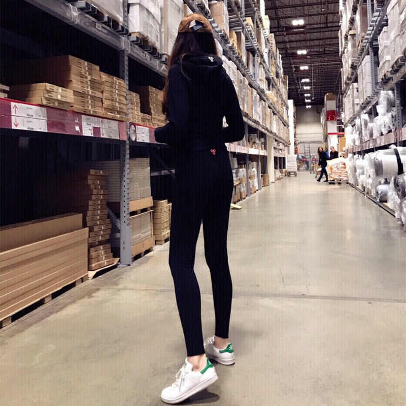 Canada aritzia tna leggings women's outerwear LEGGING plus velvet yoga pants autumn and winter black thin section