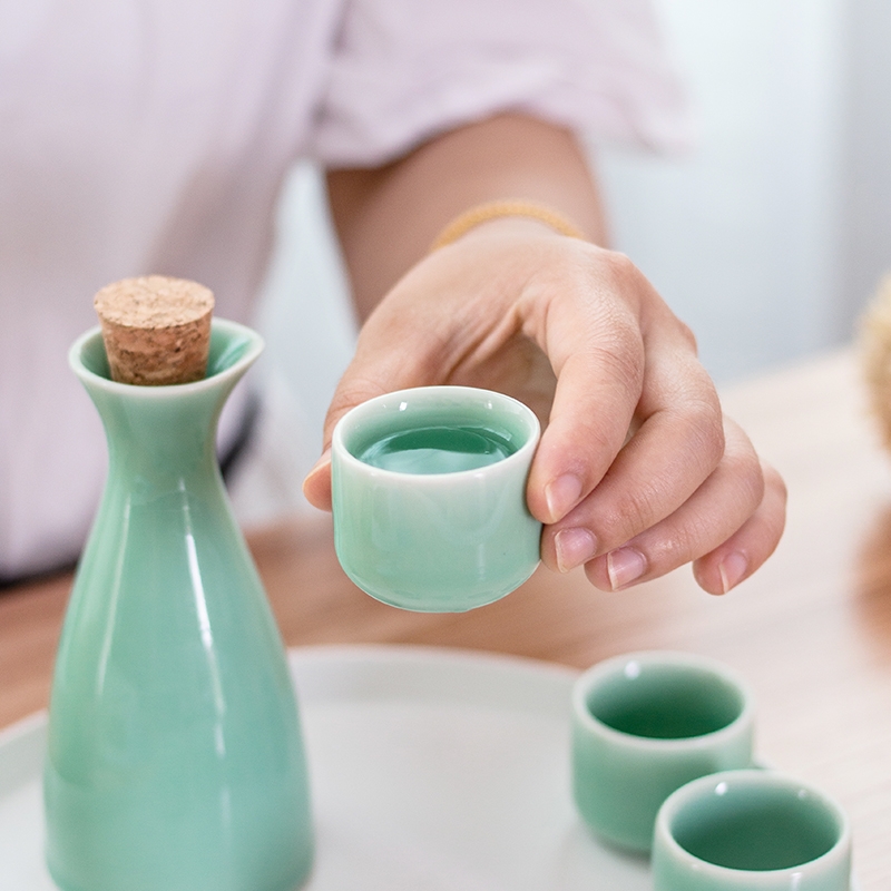 Qiao mu home traditional ceramic Japanese - style wine liquor wine suits for archaize fierce yellow wine with plug-in points clear glass