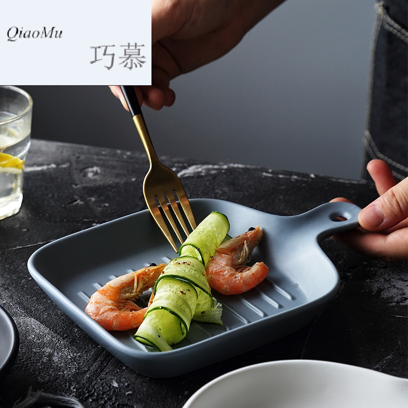 Qiao mu Nordic creative web celebrity photos tableware with handle plates special - shaped baking dish plate microwave oven ceramic flat