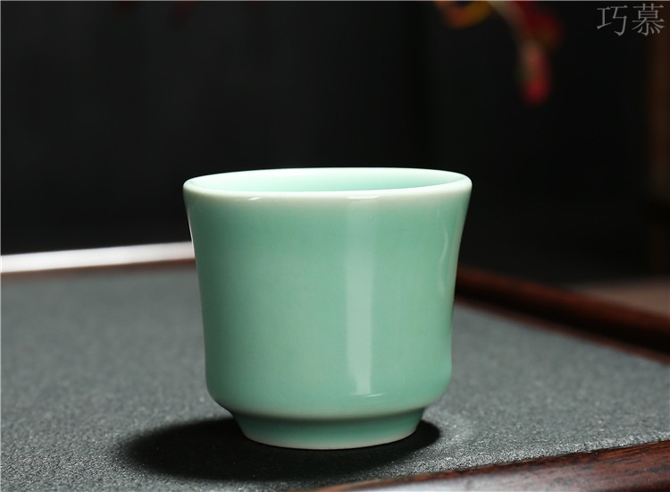 Qiao mu 1 two wine cup Chinese ceramic small single cup liquor cup traditional household KaiKouBei celadon noggin