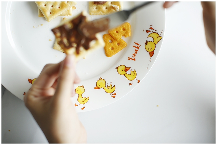 Qiao mu LH express little yellow duck - 10 inch ipads porcelain ceramic flat plate steak disc breakfast salad plate
