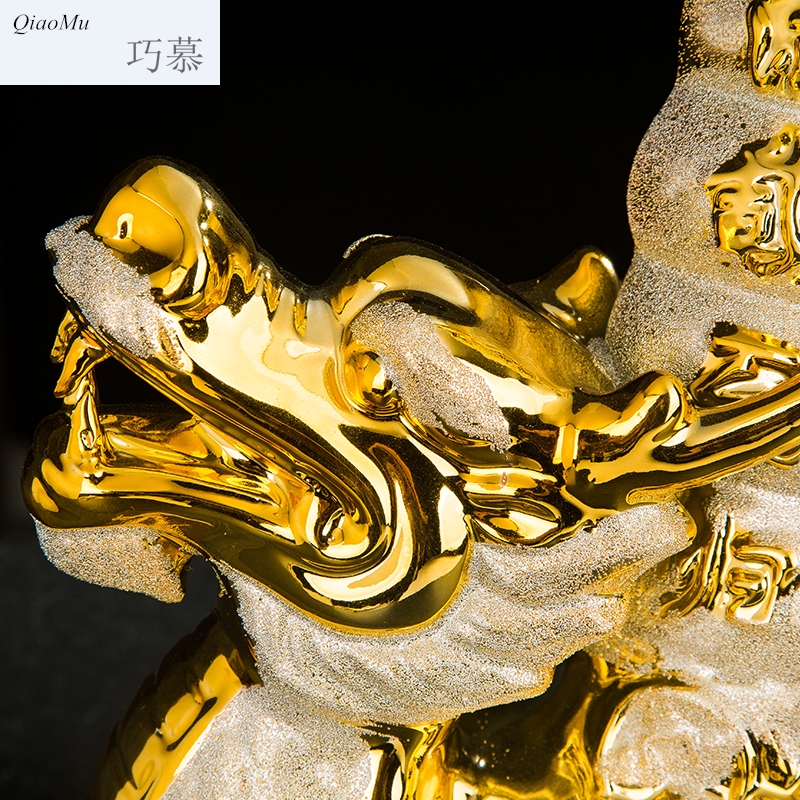 Qiao mu 5 jins of jingdezhen ceramics grinding golden dragon bottle furnishing articles of handicraft empty wine bottle individuality creative sail