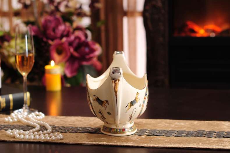 Longed for Europe type palace restoring ancient ways opportunely fruit household act the role ofing is tasted decorate the sitting room place ceramics high like fruit tray