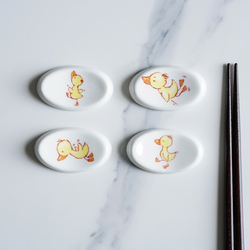Qiao mu LH yellow duck ipads porcelain ceramic in - glazed chopsticks chopsticks frame zhu express animal creative practical home