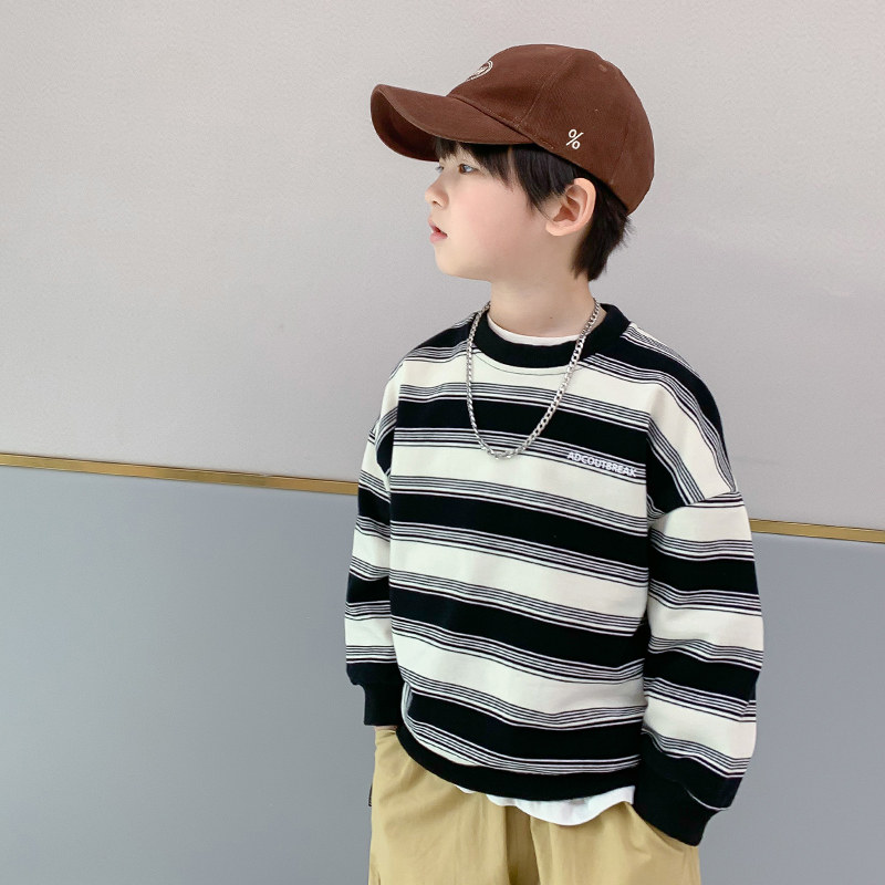 Boy striped casual blouse spring and autumn children's spring clothes 2022 new boy blouses The Chauded Street Fried Street Hooded Sweatshirt