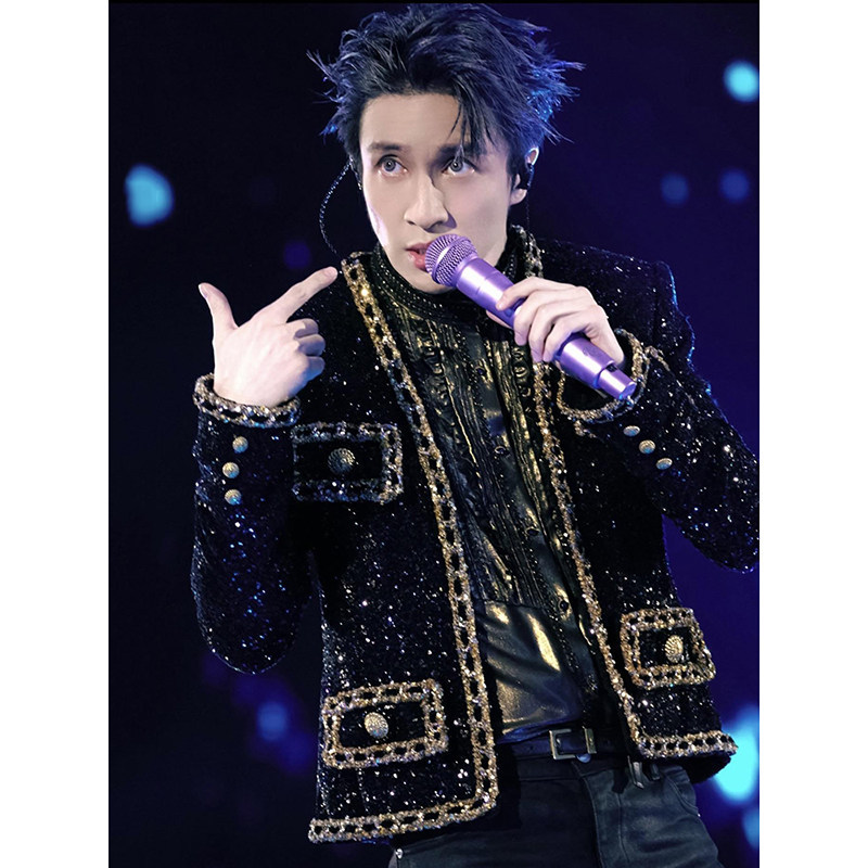 Xue Zhiqian Style Padded Shoulder Chanel-Style Jacket for Men, Spring and Autumn Short Sequin Performance Outfit, Cool and Stylish Collarless Blazer