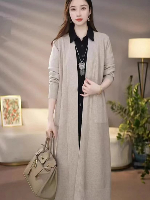 New Autumn and Winter Wool Knitted Cardigan Jacket, Mid-Length, Over-The-Knee, Outerwear Sweater, 2024 Versatile Age-Reducing Top for Women New Autumn and Winter Wool Knitted Cardigan Jacket, Mid-Length, Over-The-Knee, Outerwear Sweater, 2024 Versatile Age-Reducing Top for Women