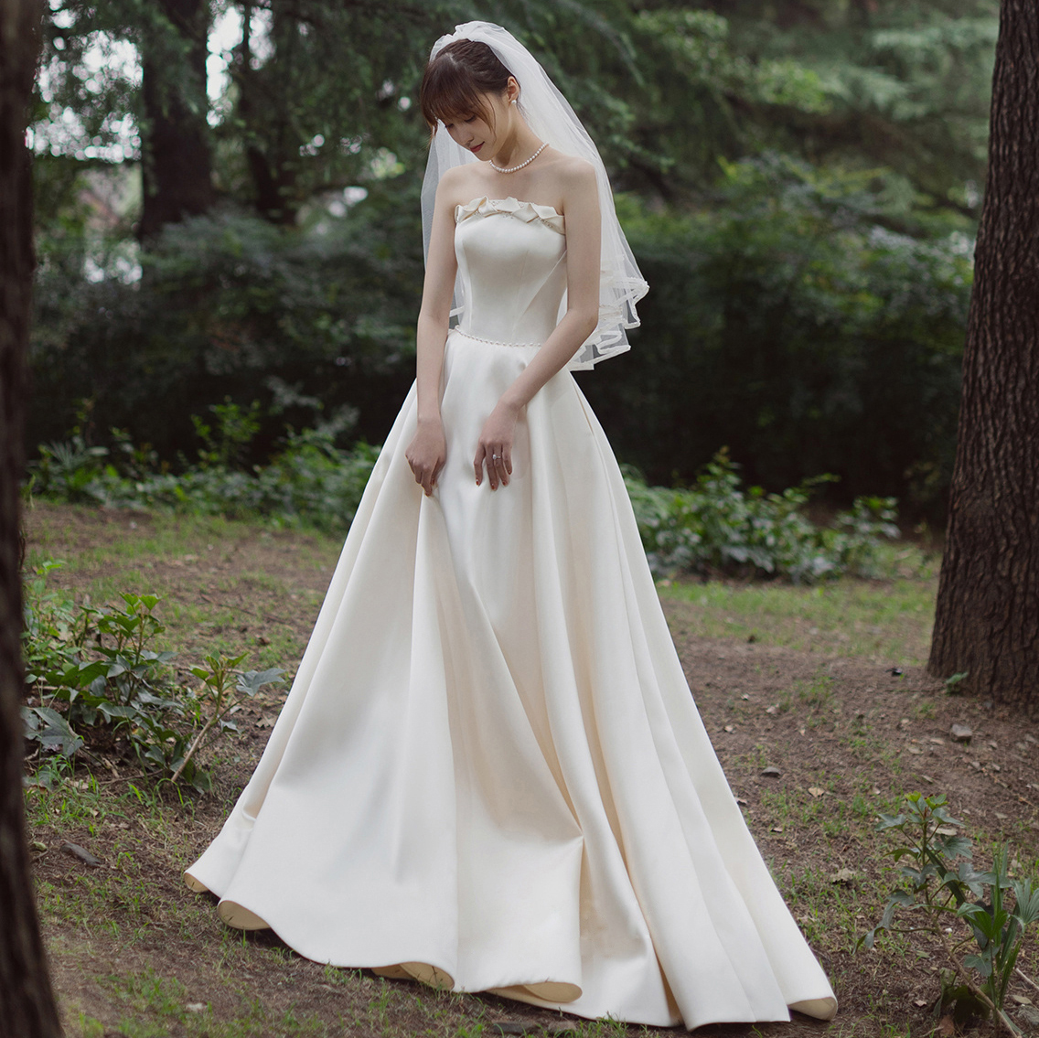 Wedding Dress Gown 2022 New Brides Outdoor Lawn Wedding Brief Smear Satin out of light wedding dresses Little Subway