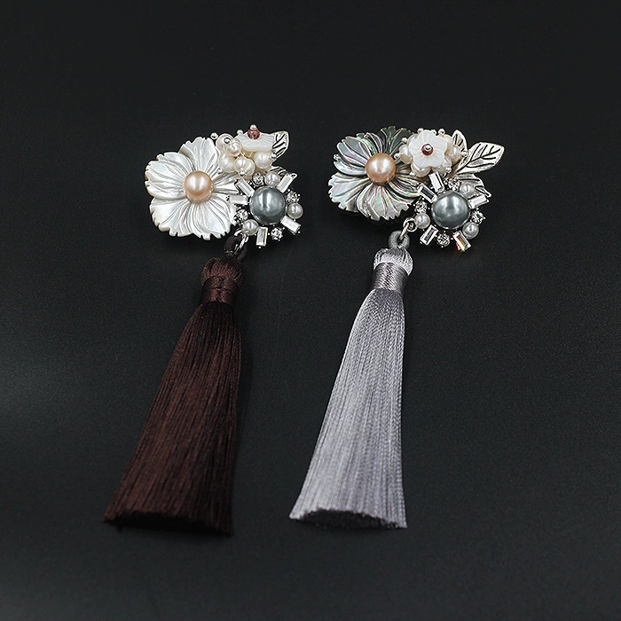 Màu đen tự nhiên Vỏ sò Trâm Corsage Vintage Trung Quốc Sườn xám Cổ điển Pin Fringe Mặt dây Pin Pin Phụ kiện - Trâm cài