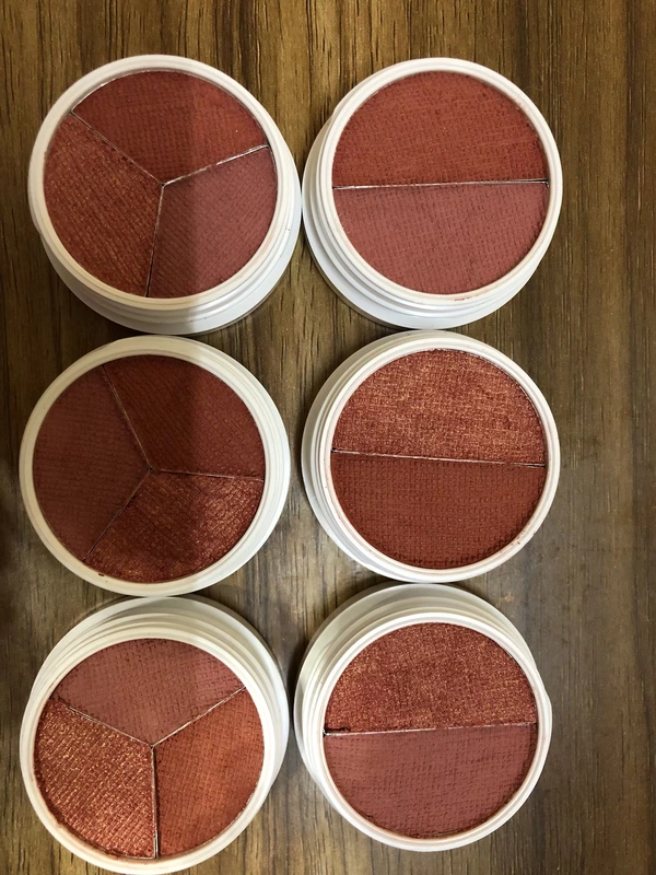 Colourpop mash blush blush hộp ban đầu được lắp ráp giữa các tấm - Blush / Cochineal