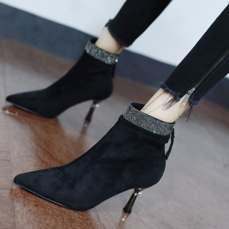 Hong Kong 2022 Pointed Water Drill Boots Children Short Cylinder Rear Pull Chain Naked Boots Autumn Winter New Sexy Thin Heel High Heel Short Boots