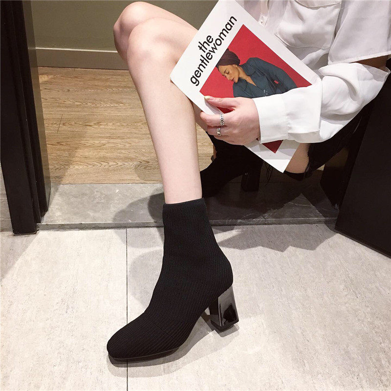 Hong Kong 2022 autumn new small fresh girl short boots French high heels women's thick-heeled sexy stretch boots