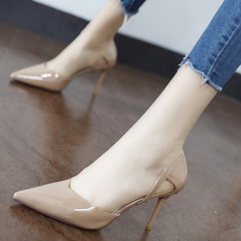 Hong Kong sexy naked high heels girls side skinny tip and leather head single shoes 2022 summer new style