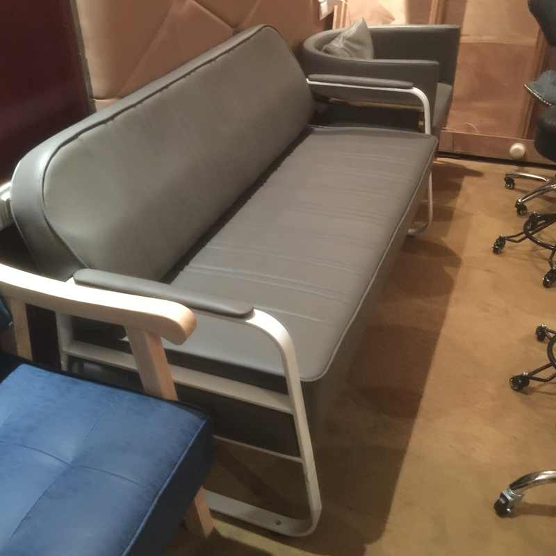 Waiting sofa hair salon rest chair hair salon special waiting chair beauty salon waiting three iron art waiting chair