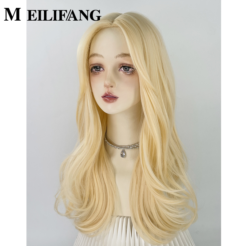 Blonde Wig, Platinum Color, Middle Parting, Bangs, Full Wig for Women, Lolita Style, Long Curly Hair, Big Waves, Light Color for Cosplay