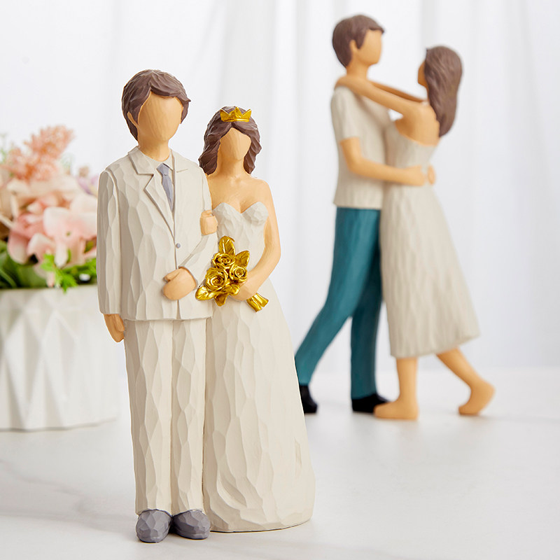 Happiness Family Of Four Sculptures Creative Pendulum Home Decoration Pint Decoration Wedding Anniversary Mother's Festival Gift