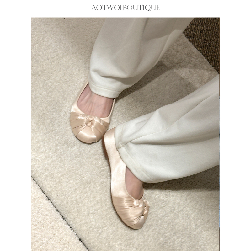 Aotwoi Various Heel Heights Retro Butterfly Knot Pearl Simple Shallow Mouth New Style Commuting Versatile Single Shoes Aotwoi Various Heel Heights Retro Butterfly Knot Pearl Simple Shallow Mouth New Style Commuting Versatile Single Shoes