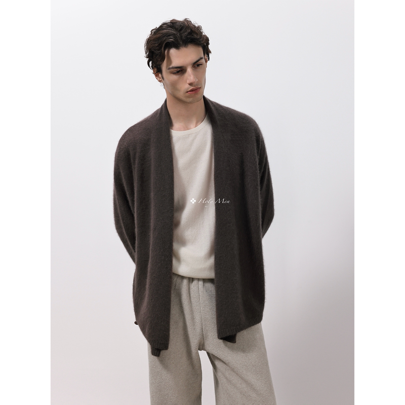 Holymen |   Minimalist and Luxurious Row-Style Arctic Fox Fur Relaxed and Lazy Cardigan Sweater
