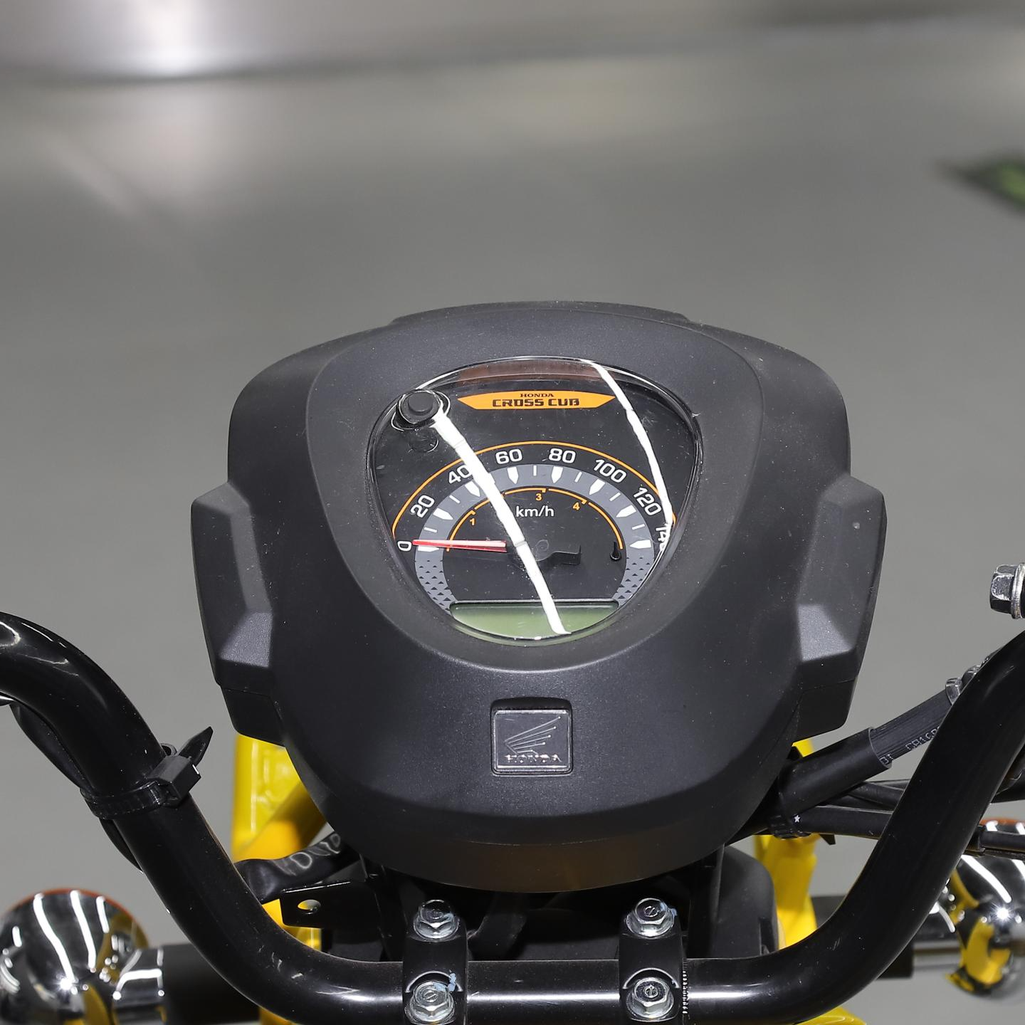 Honda Wing Cross CUB молодой застывший педальный автомобиль двухколесный мотоцикл маленький 110cc одноцилиндровый ветер и холод