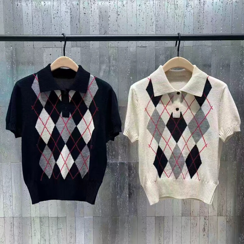 In-Stock Mo Mall Same Style 2026 Autumn Women's Clothing College Style Diamond Pattern Short-Sleeve Short Knit Top 3Swt003