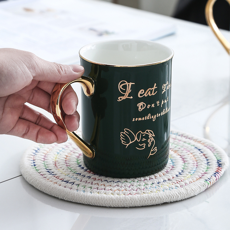 Couples home office coffee cup gift box creative ceramic cup cup move trend mark cup with a spoon