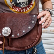 Japanese LUCKY JOHN SB21 upgrade full silver buckle plant tanned cowhide leather shoulder shoulder bag