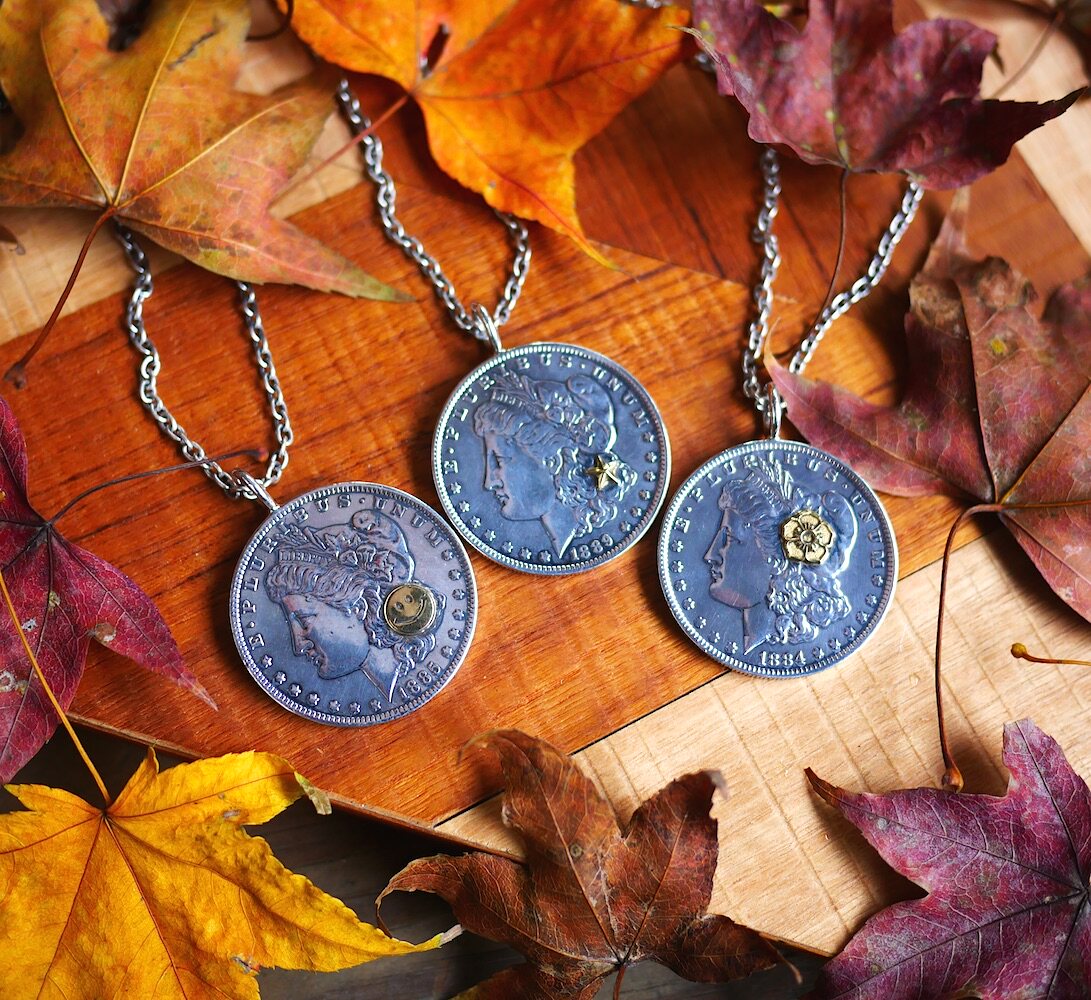 Limited Edition(North Works) Smiley Rose Five-pointed Star Point Gold Dong Morgan Silver Coin necklace