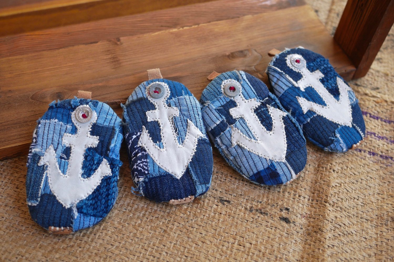 Japanese hand-sewn Putpet indigo blue dyed old cloth thorn coin purse - anchor