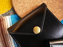  Japanese hand-made Metal Jacket leather king Mirror Xinxi horse hip leather three-fold short wealth cloth