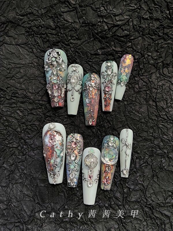 Medieval Queen's Glazed Throne European Italian Court Sculpture Style Wearable Nail Art Nail Patches Medieval Queen's Glazed Throne European Italian Court Sculpture Style Wearable Nail Art Nail Patches