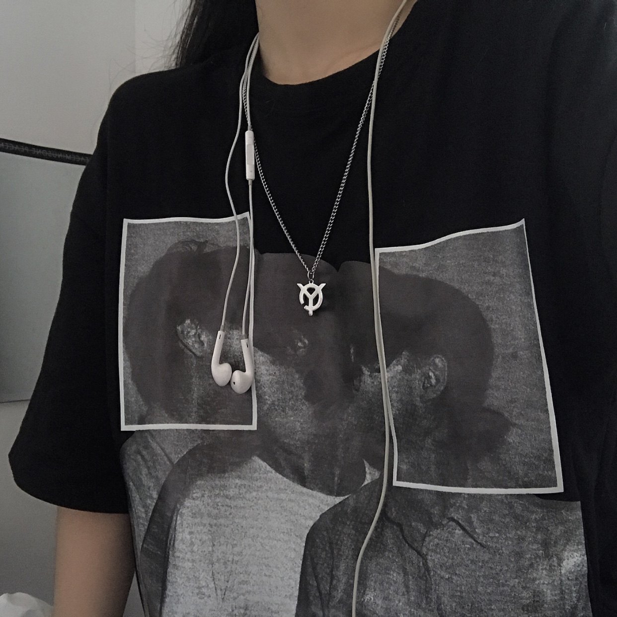 Fashion INS net red with accessories hip-hop disco local cool pendant simple personality y letter male and female couple necklace