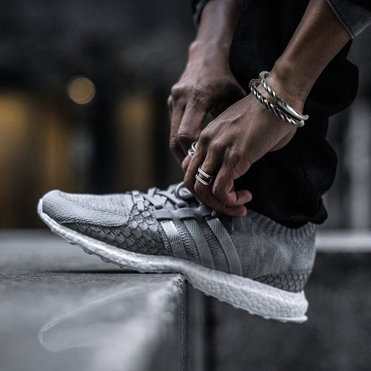 Nordic Light Extravaganza Minimalist Twist Twist Bracelet Male And Female Titanium Steel Couple Opening Bracelet Retro 100 Hitch Ring 