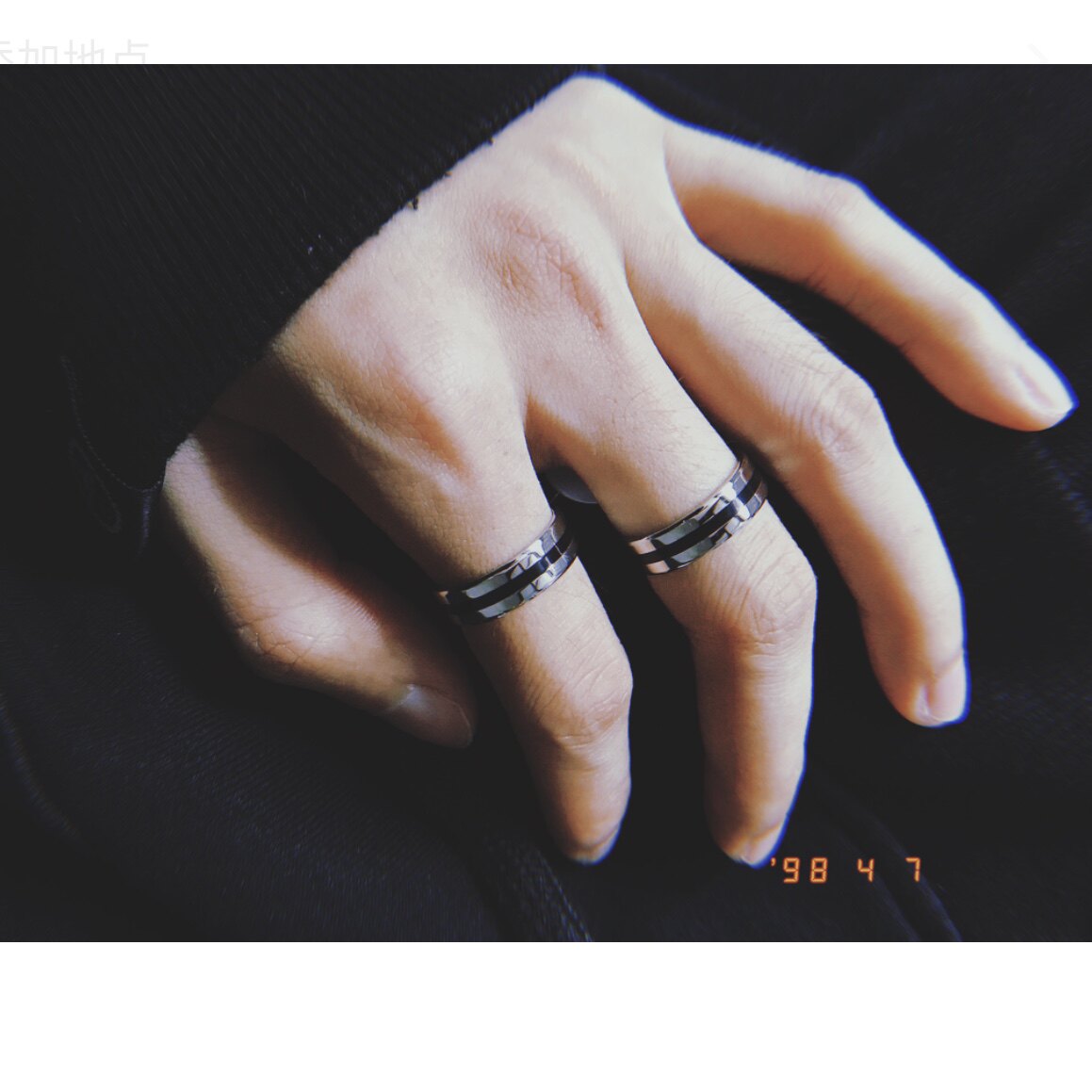 Original European and American frigid and simple wind ring black and white matching couple titanium steel ring super cool ring finger index finger ring