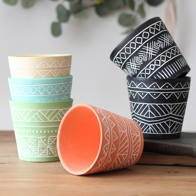 Find some Nordic art Ceramic flower pots Desktop round small flowers Multi-color fresh balcony garden decoration decoration