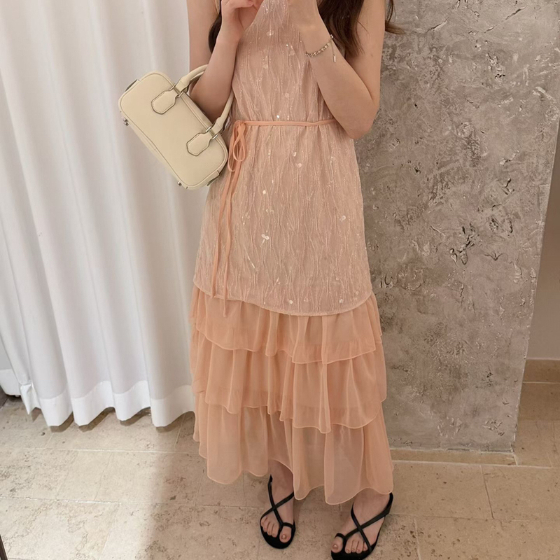Aojin-26 Summer New Sequined Shimmering Sleeveless Layered Dress (with Waist Rope) (Excluding Accessories) 58190