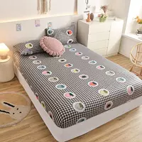 Красочная клубника