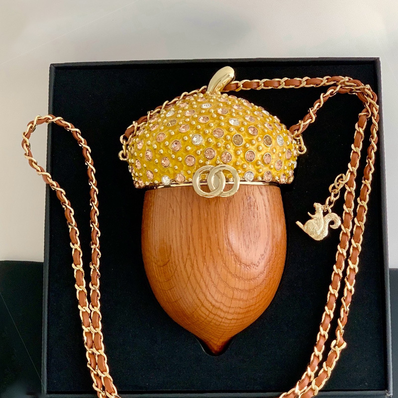 26A New Acorn Mini Evening Bag with Solid Wood and Diamond Inlay, Pine Cone Chain Bag, Internet-Famous Squirrel Pendant Crossbody Bag for Women 26A New Acorn Mini Evening Bag with Solid Wood and Diamond Inlay, Pine Cone Chain Bag, Internet-Famous Squirrel Pendant Crossbody Bag for Women
