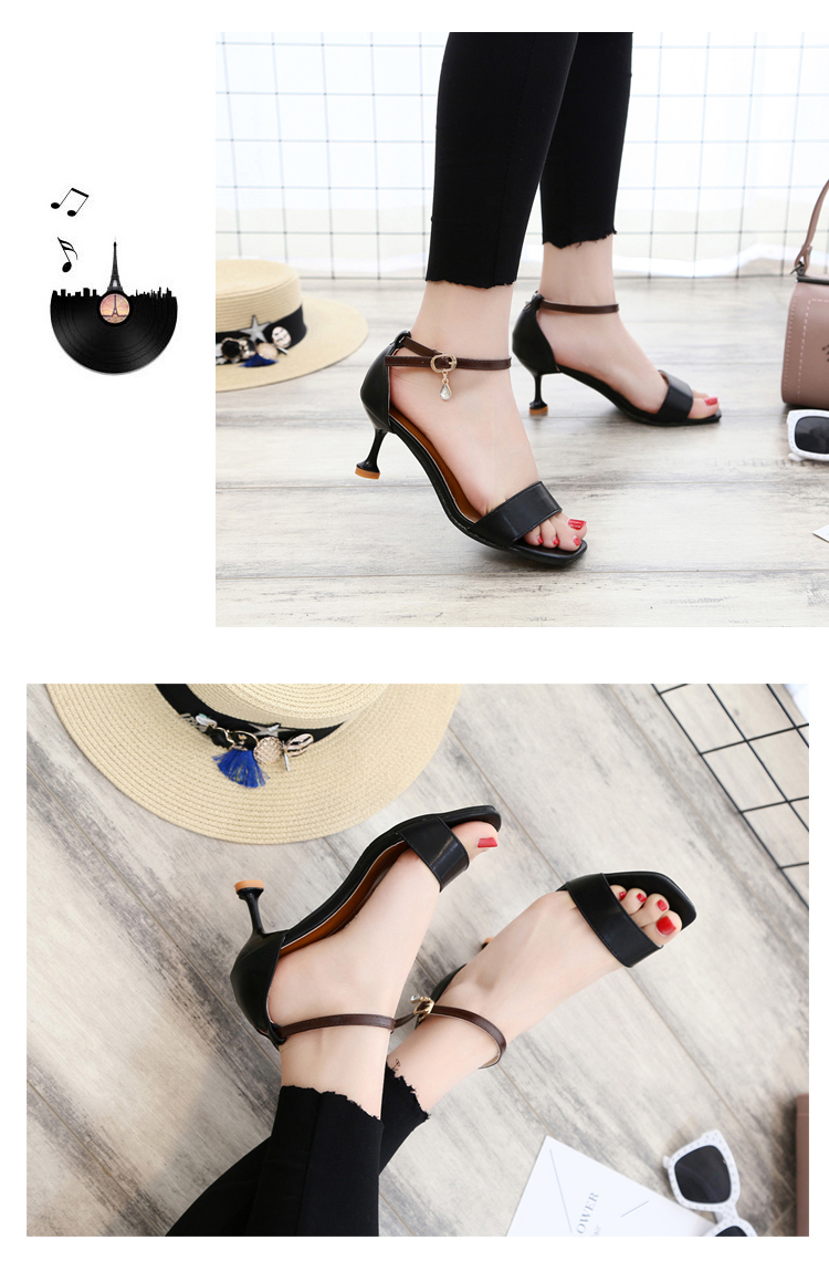 Giày cao gót đế vuông đế xuồng châu Âu sandal cao gót màu nude 2018 hè mới khóa thời trang mới với giày nữ sandal vento